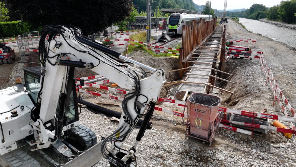 2024-06-29 Verlegung ARA-Verbandskanal im Bereich Villa Freiburghaus und Bahnstation 3