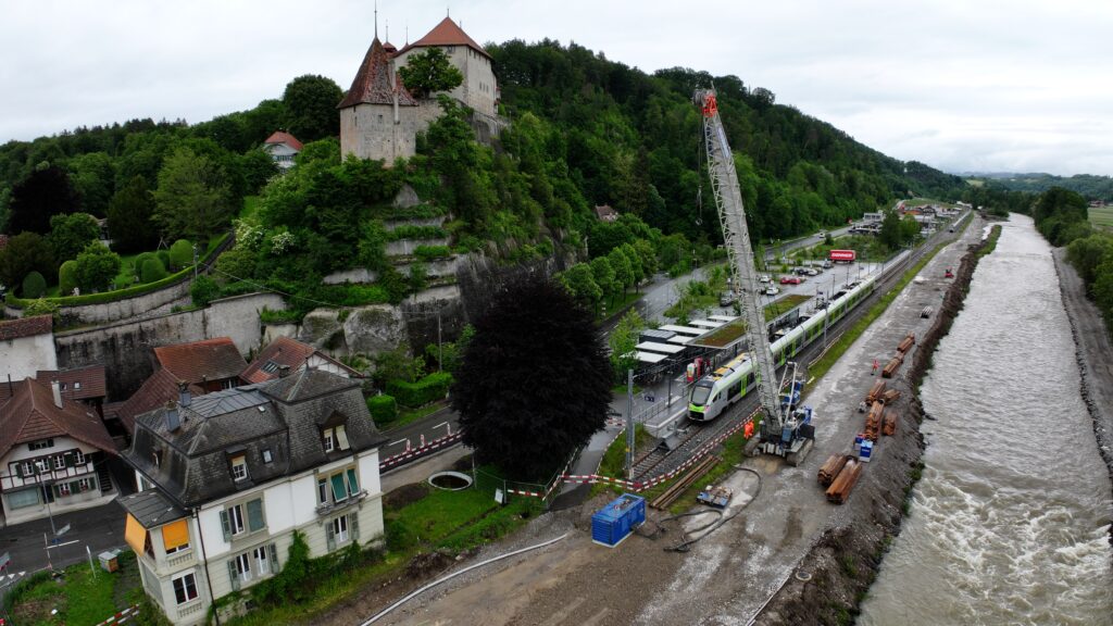 2024-05-31 Umlegung ARA-Verbandsleitung 2. Etappe. Rammgerät